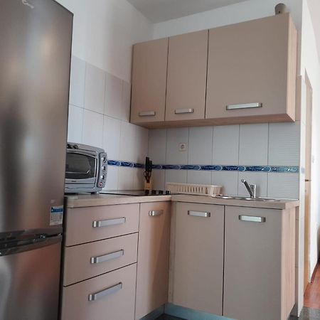 Sreca Apartment Near Beach With Bbq Bibinje Zimmer foto